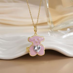Diamond tous bear necklace