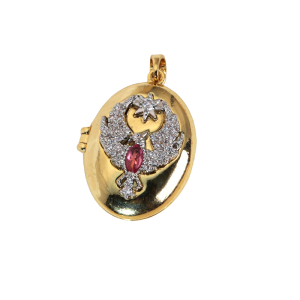 locket pendant