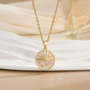 Vintage Classic Star Round Pendant Necklace Stainless Steel Necklace