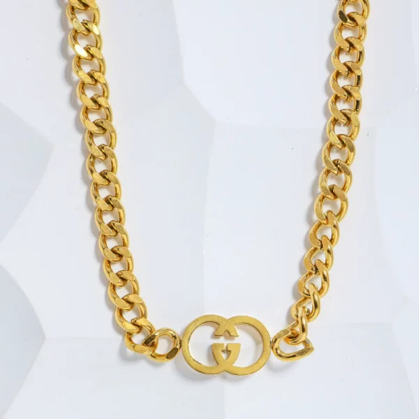 Gold thick chain letter double G titanium steel necklace female hip hop pig nose clavicle chain versatile necklace