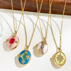 Oil Drop Oval Photo Box Necklace French Palace Style Clavicle Necklace