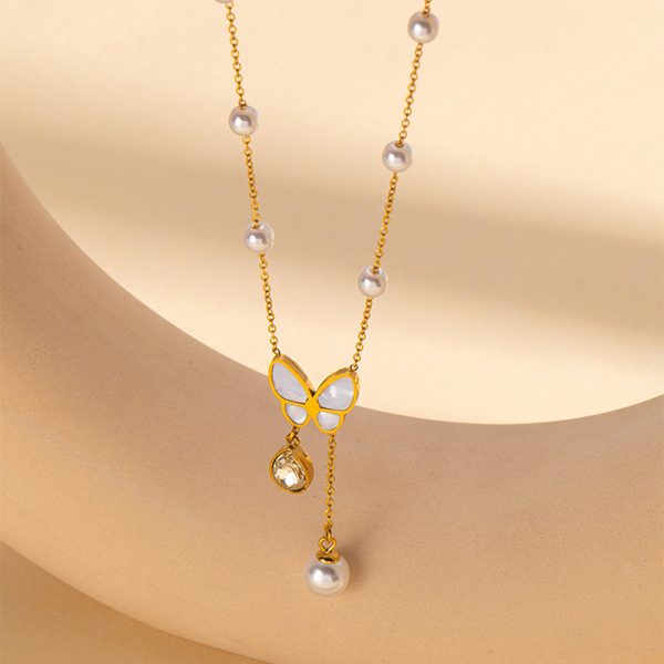Women's freshwater pearl mother-of-pearl butterfly tassel necklace