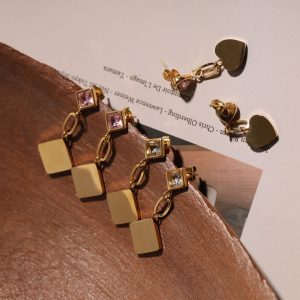 Stainless steel diamond earrings French style light luxury titanium steel pink diamond earrings